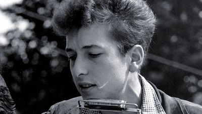 Joan Baez (left) and Bob Dylan perform at the Civil Rights March on Washington, D.C., August 28, 1963. Baez American folksinger, political activist. Dylan American folksinger, moved from folk to rock music in the 1960s. folk music