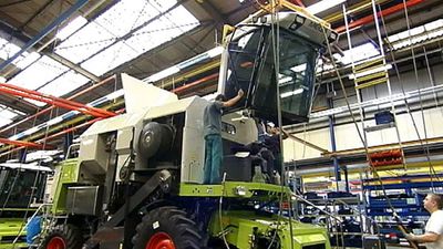 See the production of the combine harvesters in an assembly line